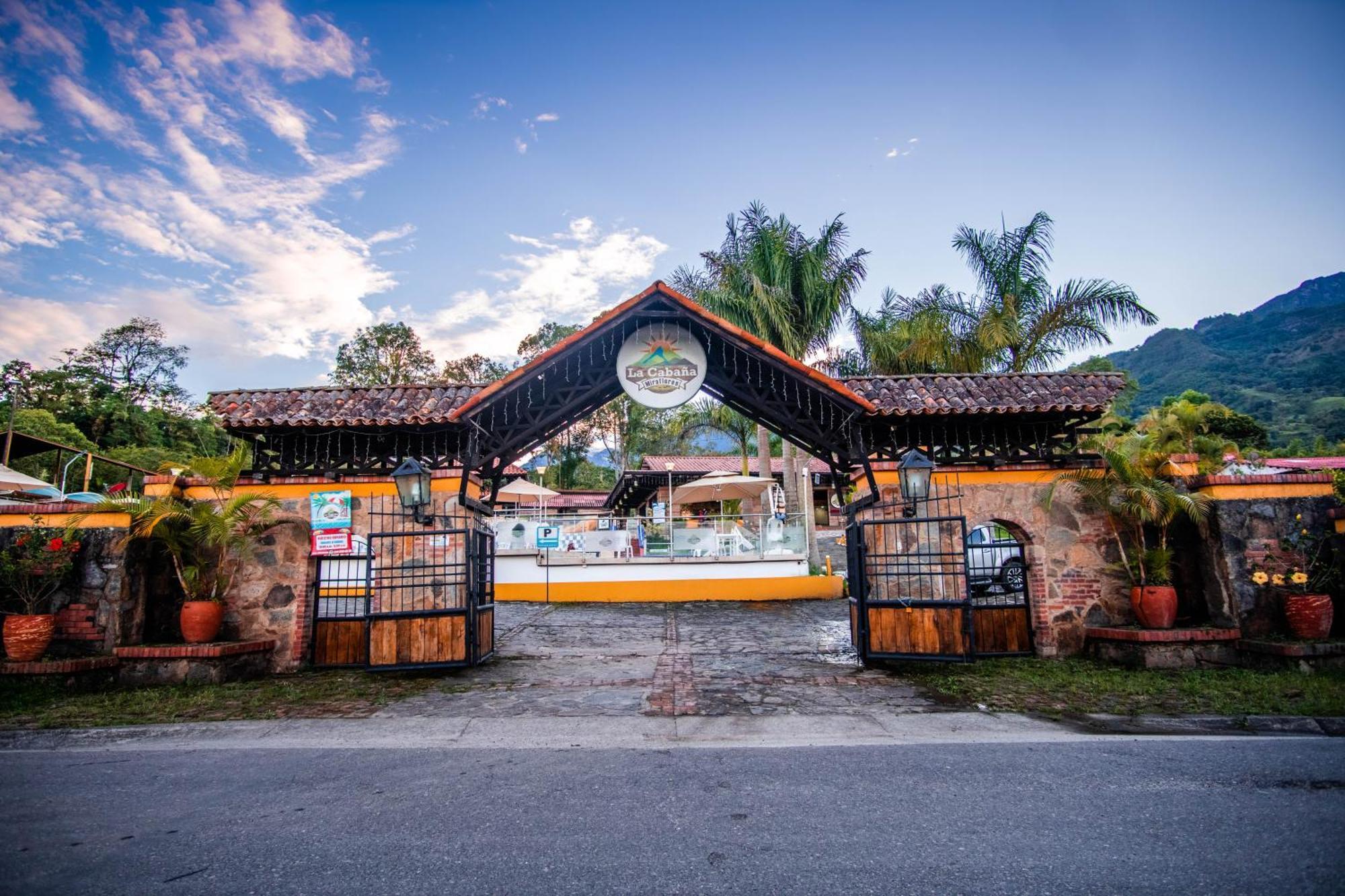 La Cabana Miraflores Ngoại thất bức ảnh